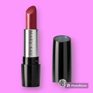Mary Kay Scarlet Red Gel Semi-Shine Lipstick